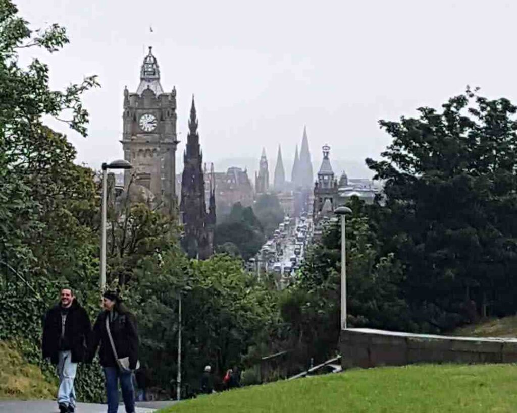 Edimburgo, a capital da Escócia.
