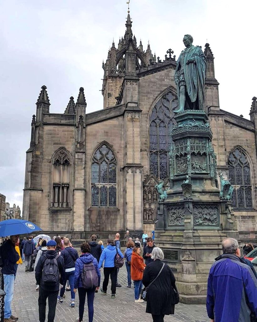 Edimburgo, a capital da Escócia.