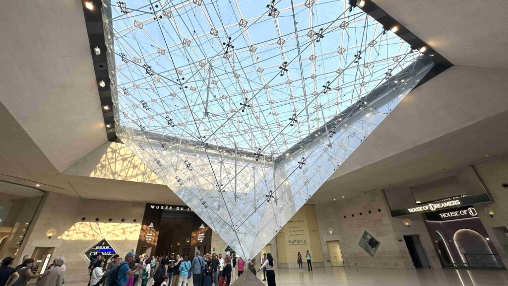 Museu do Louvre