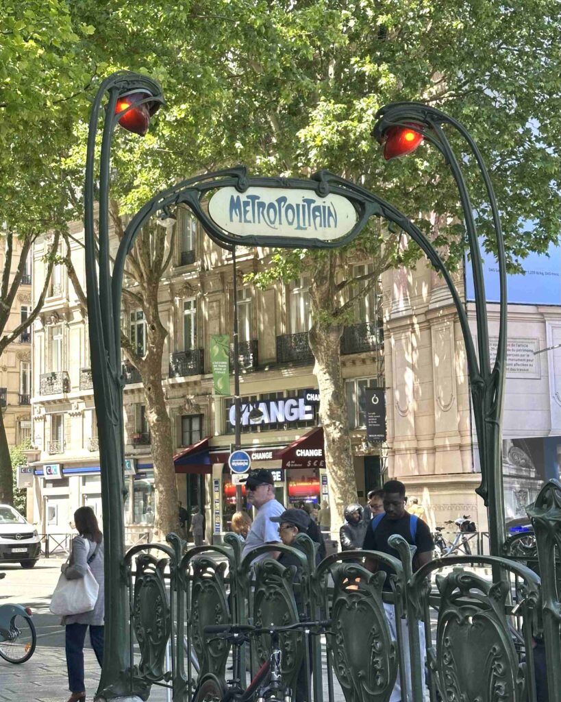 Metro Paris