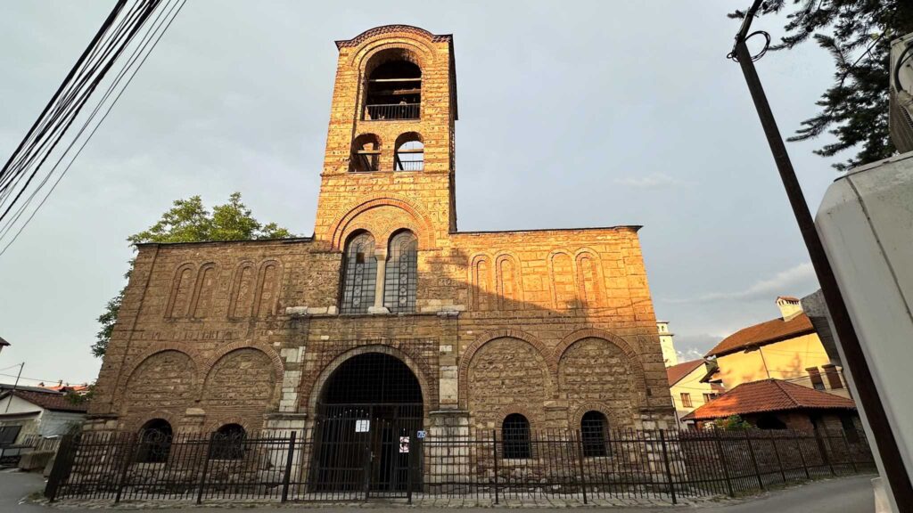  Catedral de Nossa Senhora de Ljeviš em Prizren
