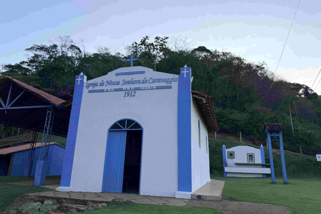 Igreja de Nossa Senhora do Caravaggio no Circuito Caravaggio em Santa Teresa