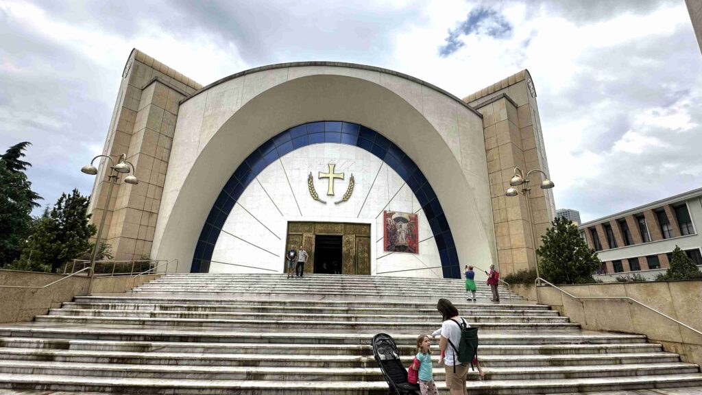 Catedral Ortodoxa da Ressurreição de Cristo de Tirana